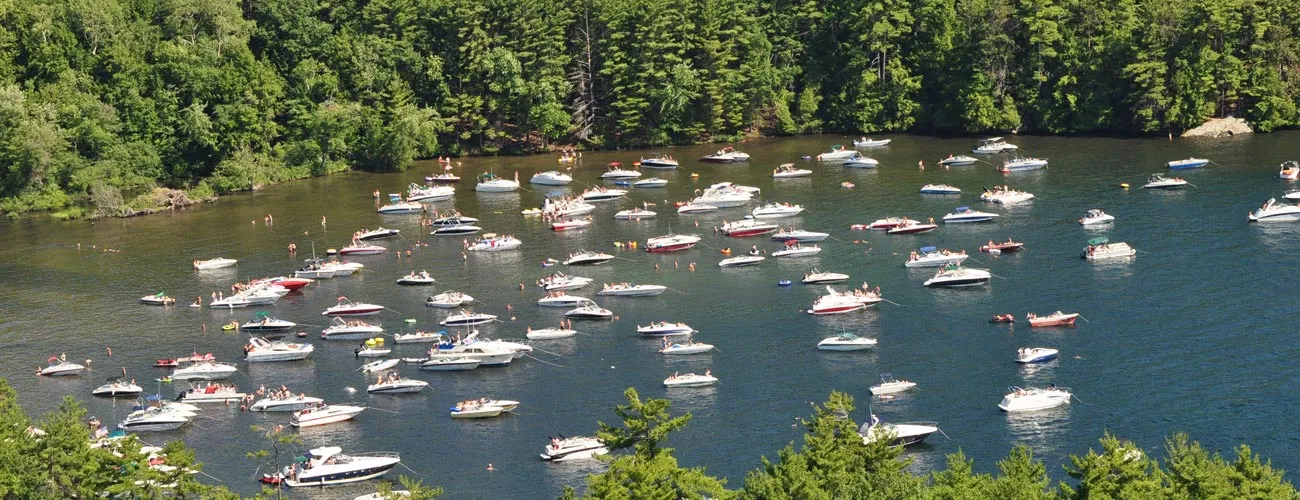Boating on Lake George