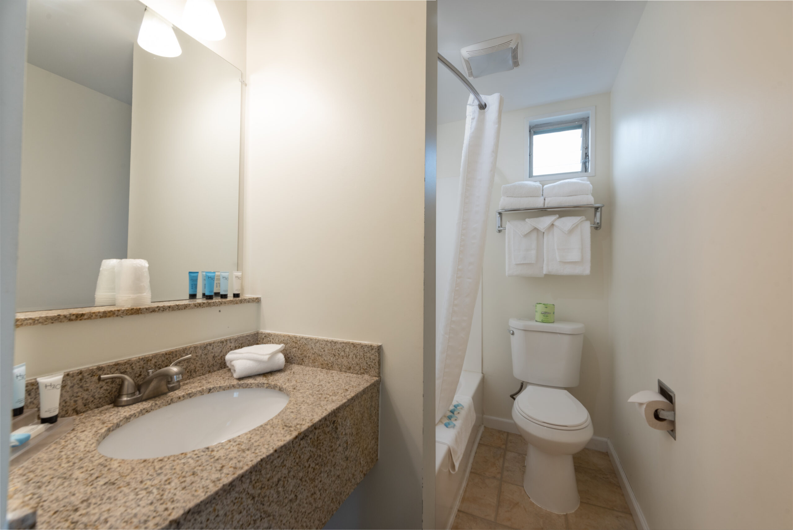 Bathroom of 2RM Suite